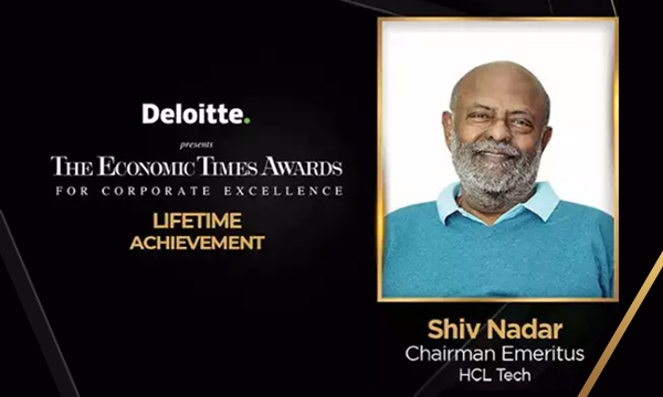Shiv Nadar, Chairman Emeritus, HCL Tech, wins the Lifetime Achievement Award at The Economic Times Awards for Corporate Excellence. 