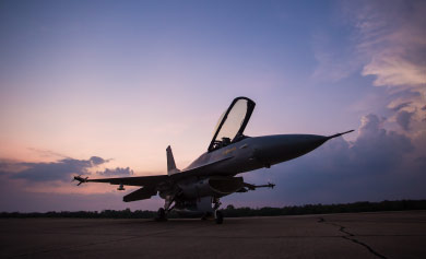 Setores Aeroespacial e de Defesa em um Ponto de Inflexão: Superando a Concorrência com a Indústria 4.0