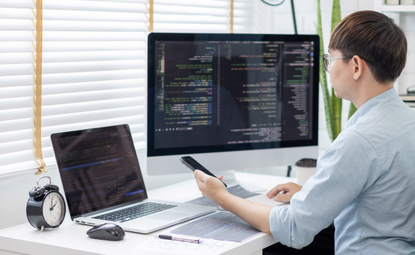 Accelerate data processing with Snowflake's Snowpark developer framework