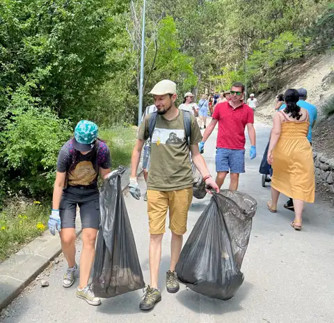 Lake Pancharevo Cleaning in Bulgaria- HCLTech's CSR
