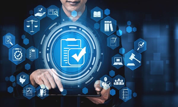 Hybrid Cloud & Hosting