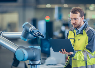 Transforming Customer Experience and Business Operations with Analytics: The HCLTech advantage