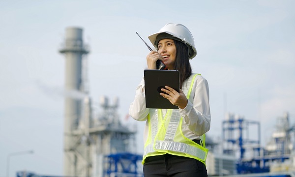 Digital utility: Adapting to the new reality in energy and utilities Digital utility: Adapting to the new reality in energy and utilities